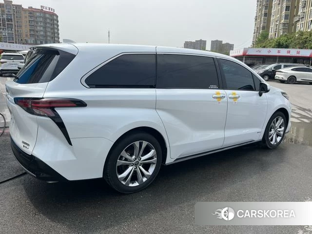 Toyota Saina id 3944878 из Китая 9