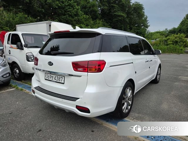 Kia The New Carnival id 4410742 из Кореи 9