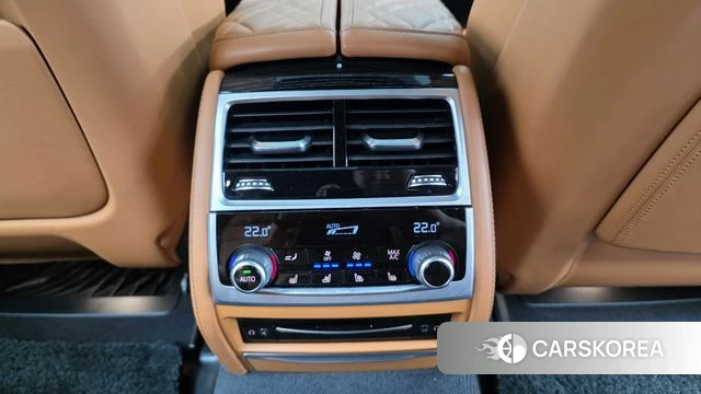 BMW 7 Series (G11) id 4614766 из Кореи 9