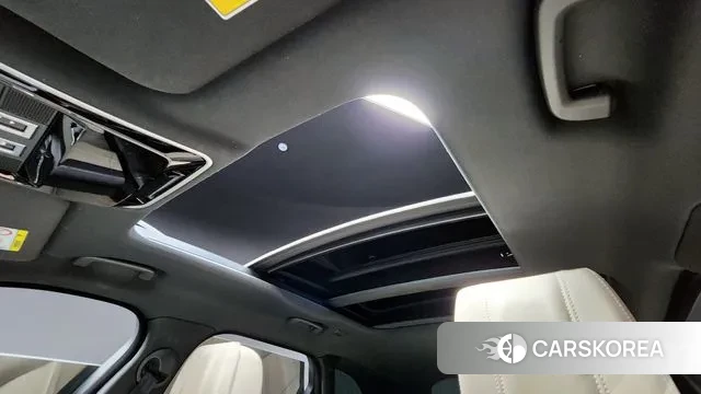 Land Rover Range Rover Velar id 3698743 из Кореи 9