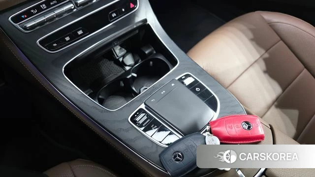 Mercedes-Benz E-Class W213 id 4534375 из Кореи 9