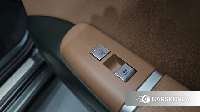 Hyundai Grandeur Hybrid (GN7) id 3940226 из Кореи 9