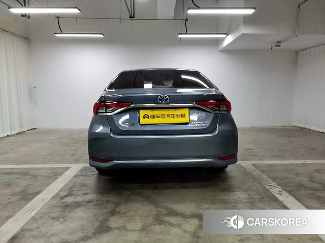 Toyota Corolla id 4279317 из Китая 9