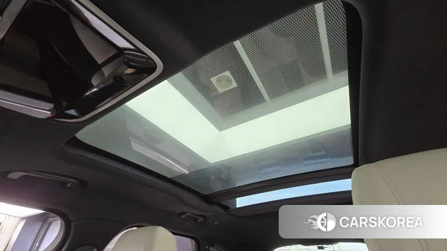 Land Rover Range Rover Velar id 3844617 из Кореи 9