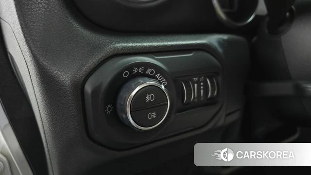 Jeep Wrangler (JL) id 4542980 из Кореи 9