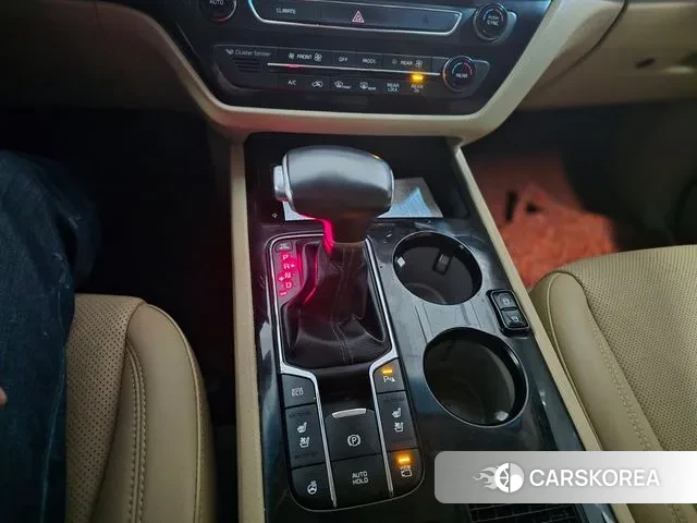 Kia The New Carnival id 3718463 из Кореи 9