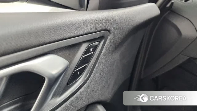 BMW 1 Series (F40) id 3753811 из Кореи 9