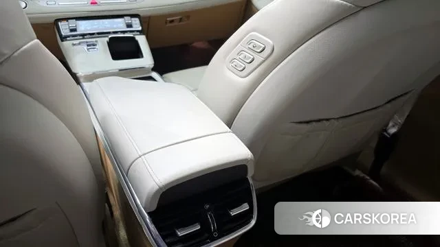 Hyundai The New Grandeur IG Hybrid id 3772453 из Кореи 9