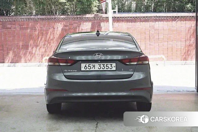 Hyundai Avante AD id 2986876 из Кореи 9