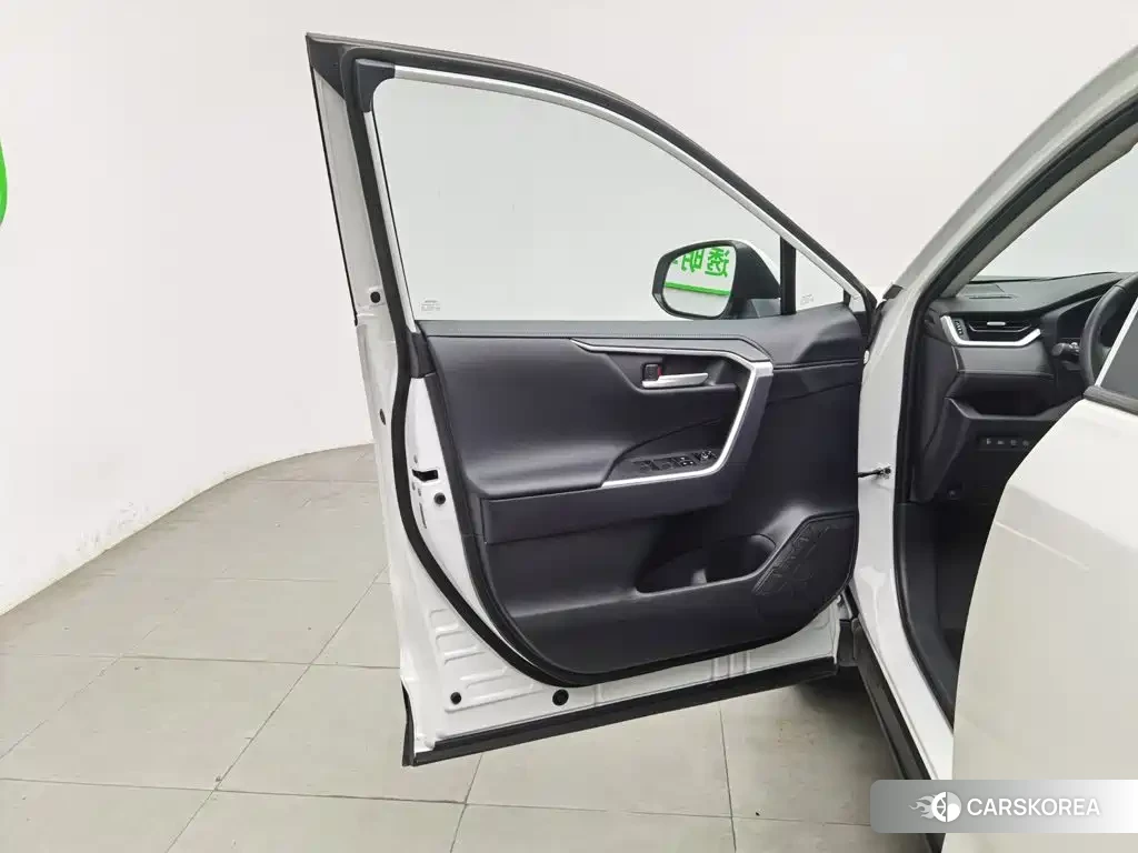 Toyota Wildlander id 4607057 из Китая 9