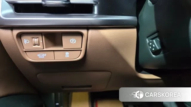 Hyundai Grandeur (GN7) id 2910127 из Кореи 9