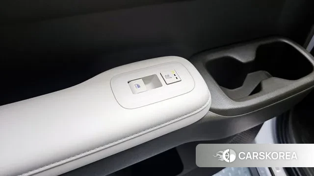 Hyundai Santa Fe (MX5) id 3745533 из Кореи 9