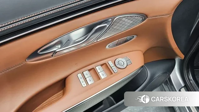 Genesis GV70 id 3420390 из Кореи 9