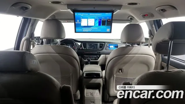 Kia The New Carnival id 2711761 из Кореи 9