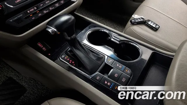 Kia The New Carnival id 2765214 из Кореи 9