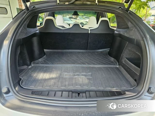 Tesla Model X id 4650177 из Кореи 9