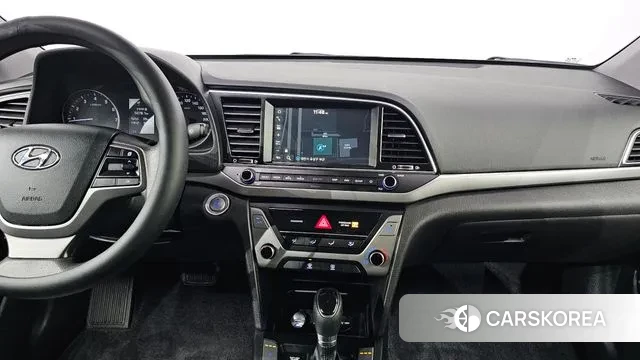 Hyundai Avante AD id 3583442 из Кореи 9