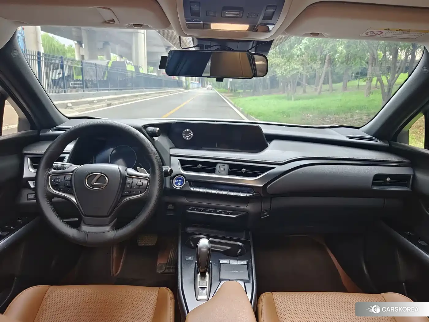 Lexus UX id 4679603 из Китая 9