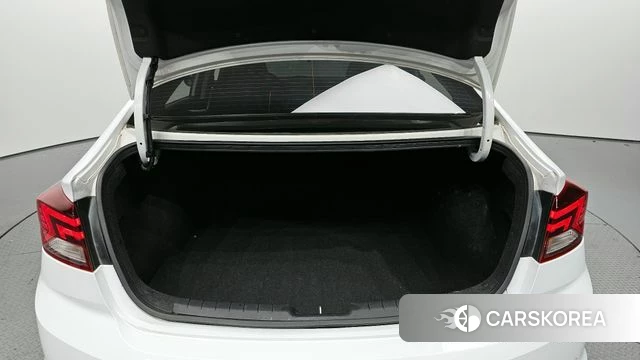 Hyundai The New Avante AD id 4196850 из Кореи 9