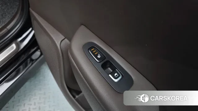 Kia Stinger id 3709441 из Кореи 9