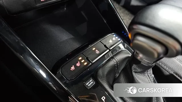 Kia Stonic id 3593207 из Кореи 9