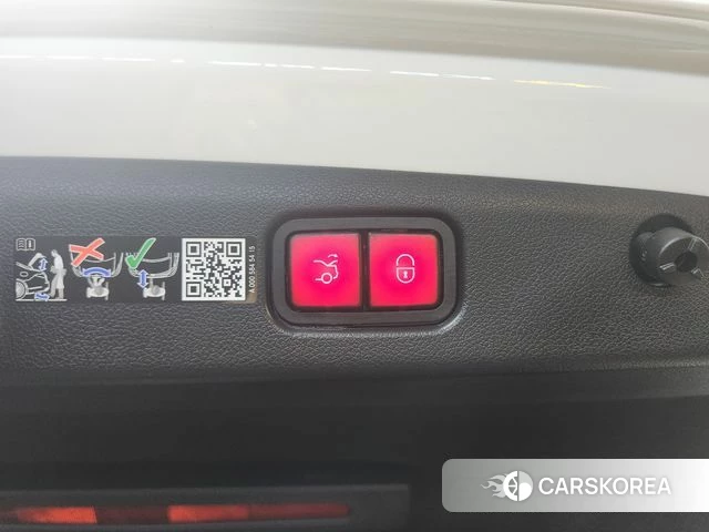 Mercedes-Benz E-Class W214 id 4635006 из Кореи 9