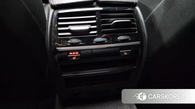 BMW 5 Series (G30) id 3687176 из Кореи 9