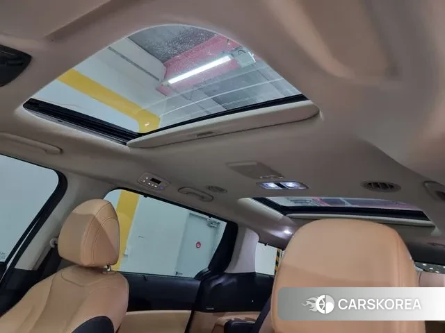 Kia Carnival 4th generation id 3231418 из Кореи 9