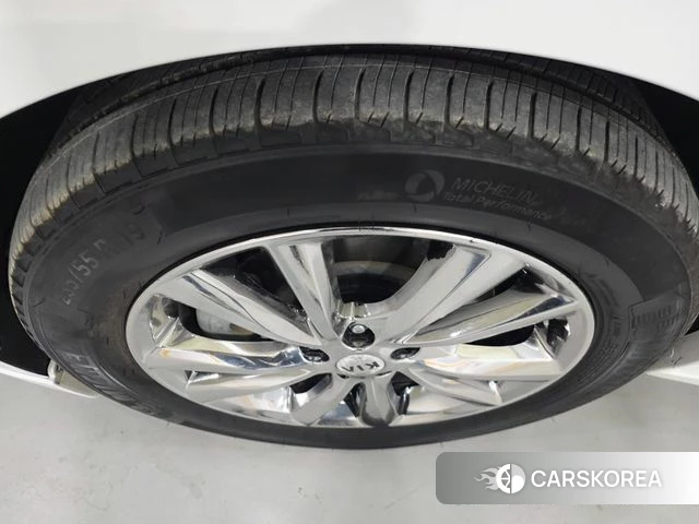 Kia The New Carnival id 4900655 из Кореи 9