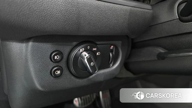 Mini Cooper D Clubman id 3814049 из Кореи 9