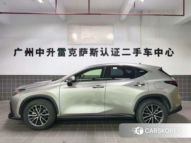 Lexus NX id 4273951 из Китая 9