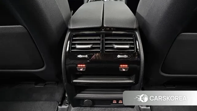 BMW 5 Series (G30) id 3467793 из Кореи 9