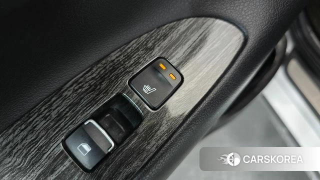 Hyundai The New Grandeur IG id 3834178 из Кореи 9