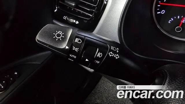 Kia Stonic id 2727466 из Кореи 9