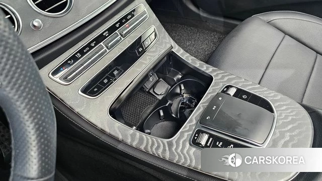 Mercedes-Benz E-Class W213 id 4656279 из Кореи 9