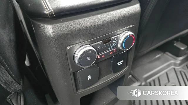Ford Explorer 6th Generation id 4542371 из Кореи 9