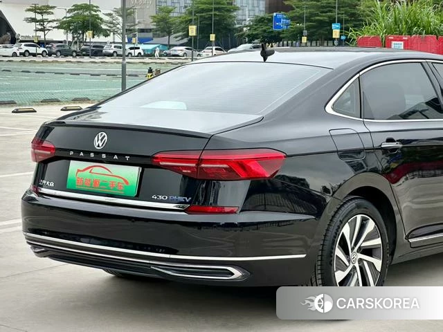 Volkswagen Passat PHEV id 4221893 из Китая 9