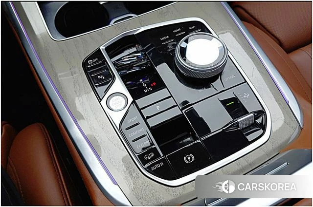 BMW X7 (G07) id 3870761 из Кореи 9
