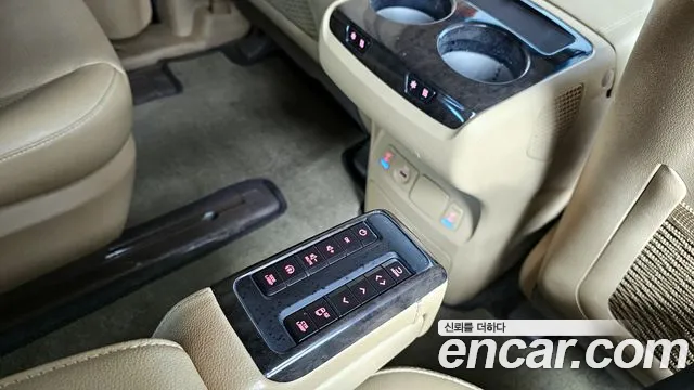 Kia The New Carnival id 2296341 из Кореи 9