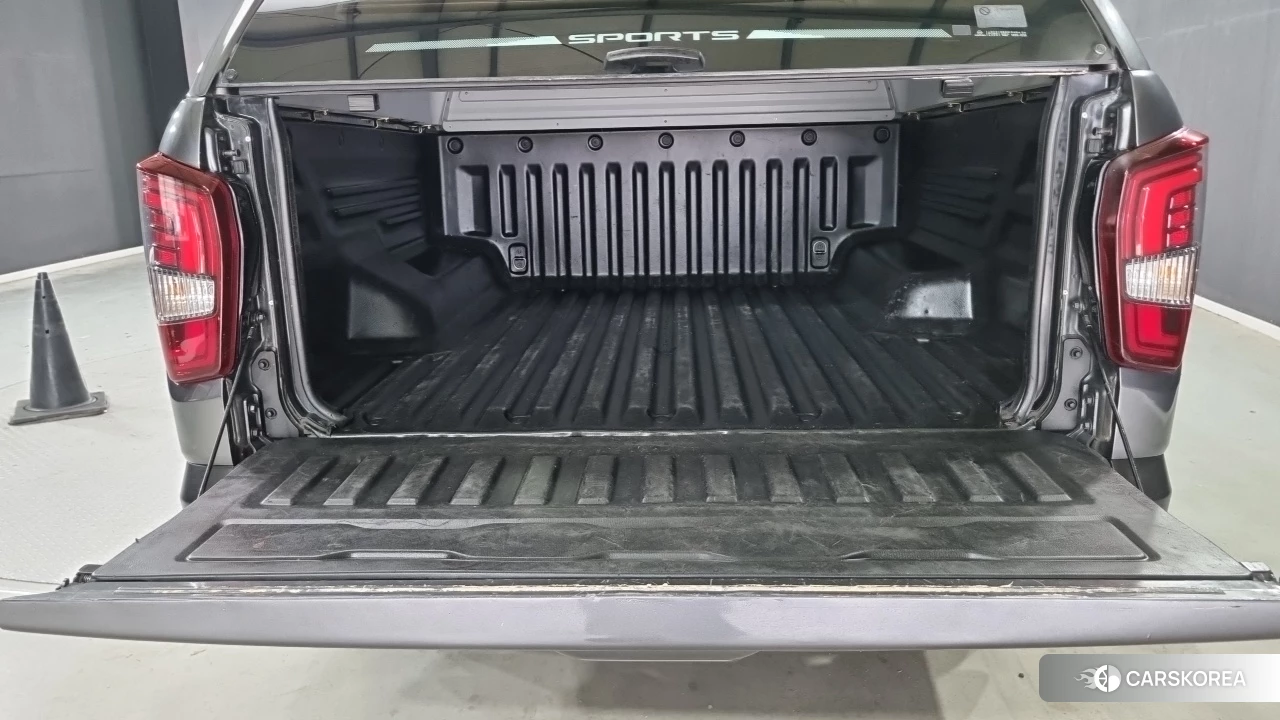 Ssangyong The New Rexton Sports Cannes id 4680163 из Кореи 9