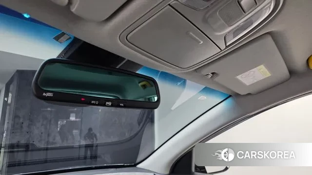 Kia Niro Plus id 3689950 из Кореи 9