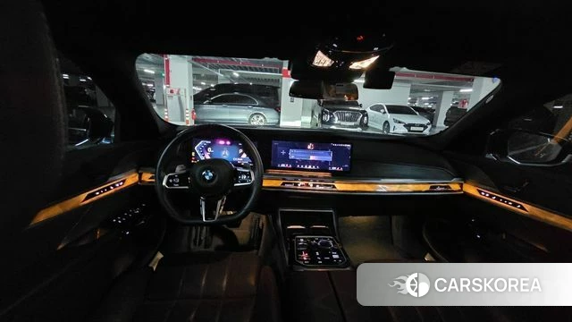 BMW 7 Series (G70) id 4335416 из Кореи 9