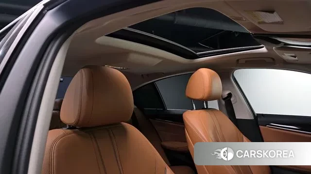 BMW 5 Series (G30) id 3345414 из Кореи 9