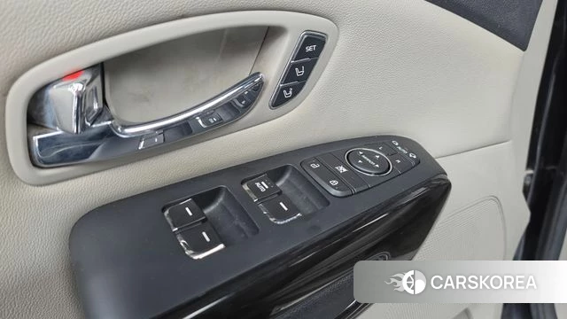 Kia The New Carnival id 4658366 из Кореи 9