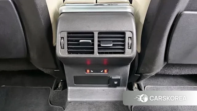 Land Rover Range Rover Velar id 3500046 из Кореи 9