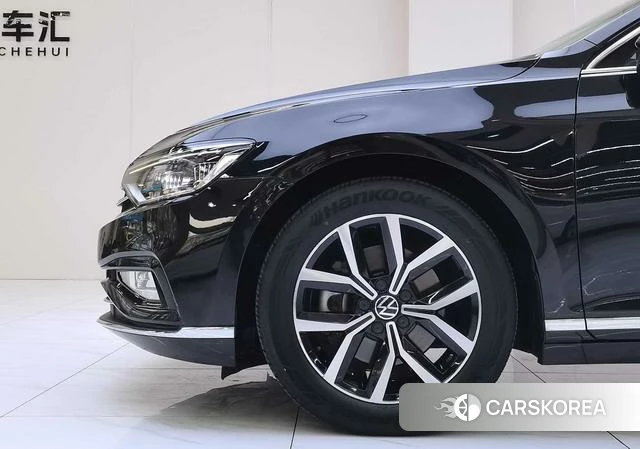 Volkswagen Magotan id 4333816 из Китая 9