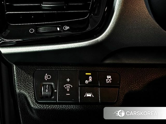 Kia Stonic id 4476725 из Кореи 9