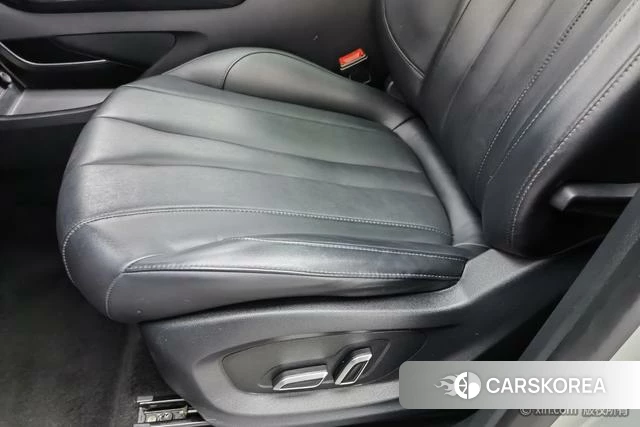Roewe RX5 MAX id 4253602 из Китая 9
