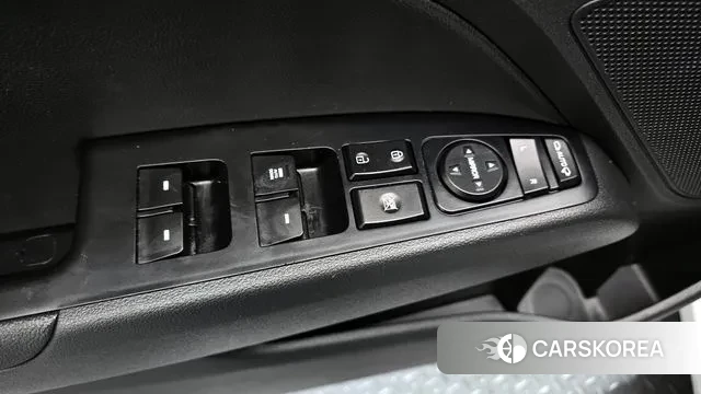 Hyundai Avante AD id 3766651 из Кореи 9