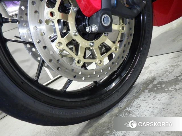 Проданный Honda CBR600RR id 4016313 из Японии, фото 9